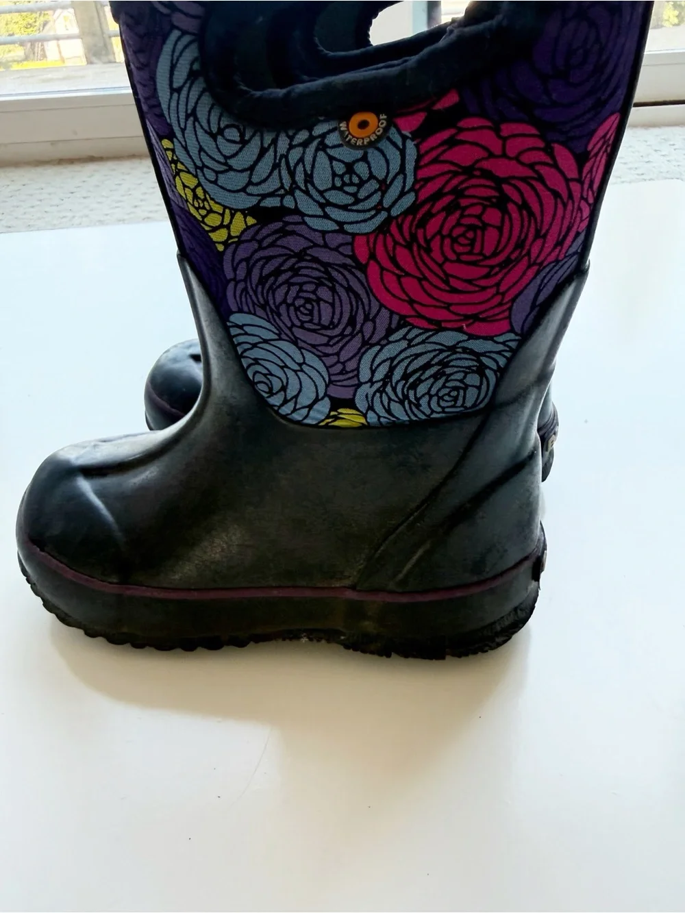 BOGS Rosey Floral All Weather/Snow Boots Size 11